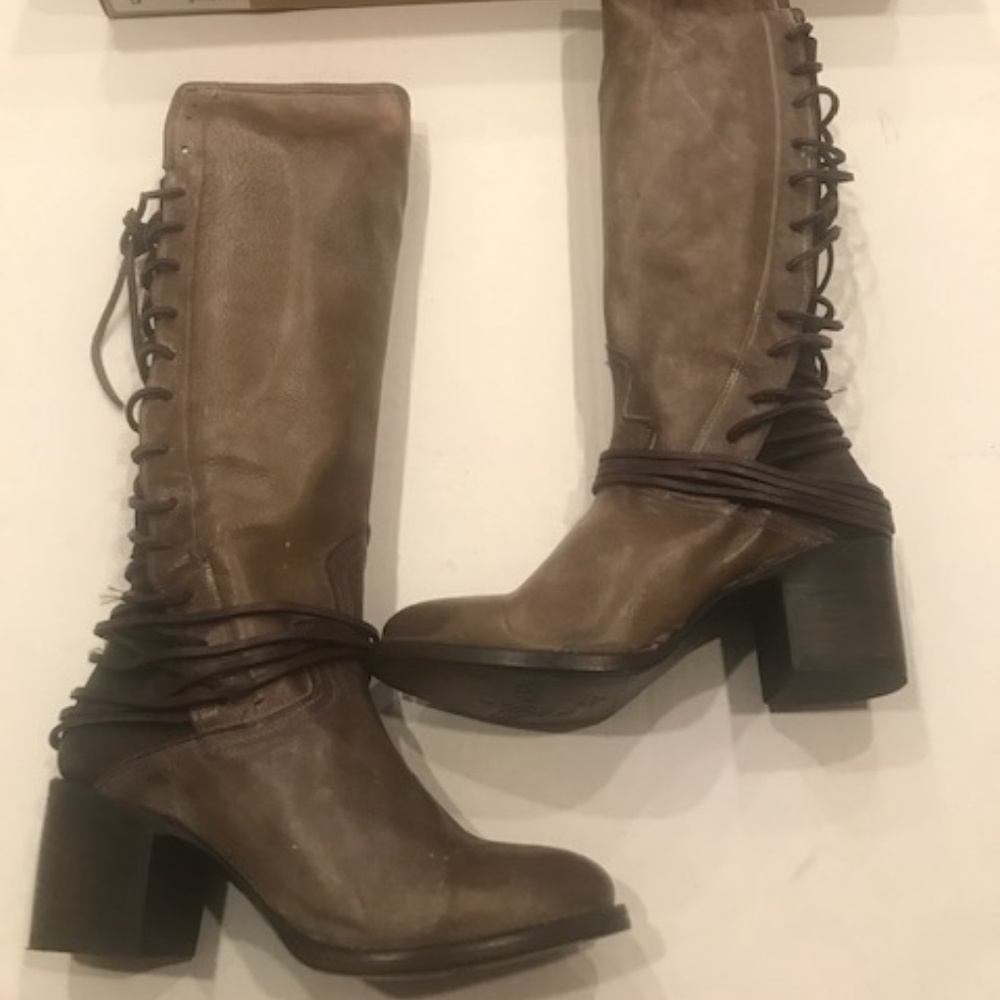 FREEBIRD BY STEVEN COAL GRAY NEVER WORN SZ 9 BOOTS
